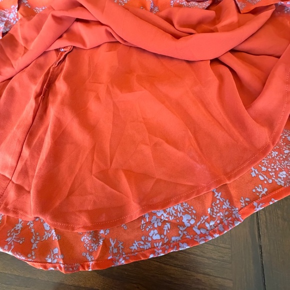 NWT Dokotoo Women's Bohemian Floral Flowy Dress, V- Neck, Size Medium - Picture 6 of 15